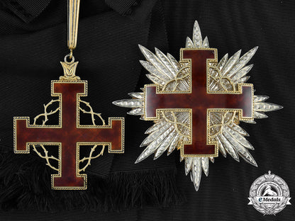 vatican._an_equestrian_order_of_the_holy_sepulchre_of_jerusalem_cross_of_merit,_grand_cross,_c.1965_c18-026060