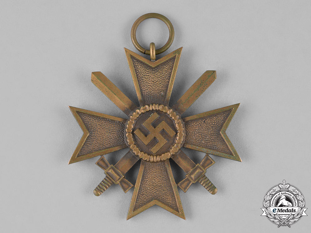 germany._a_grouping_of_two_medals_and_awards_c18-026146