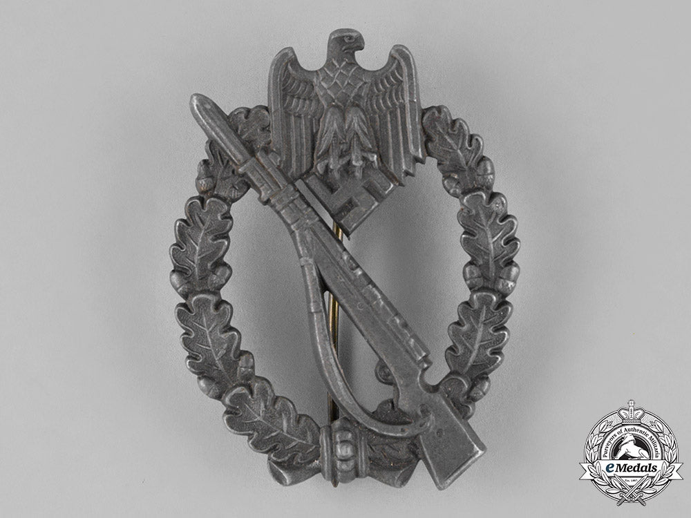 germany._an_infantry_assault_badge,_silver_grade_c18-026164