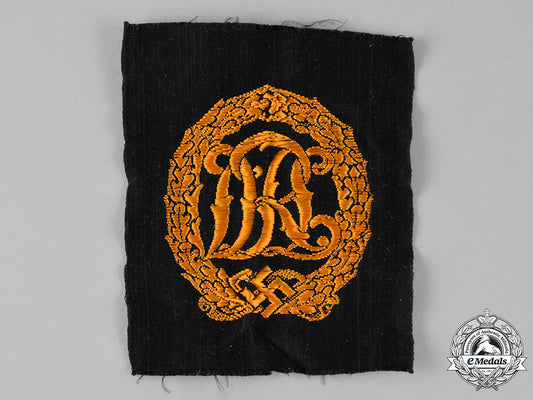 germany._a_gold_grade_drl_sports_badge,_cloth_version_c18-026194_1
