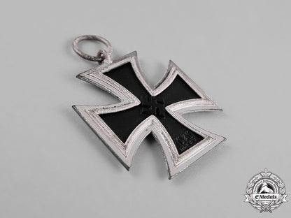 germany._an_iron_cross1939_second_class_c18-026309