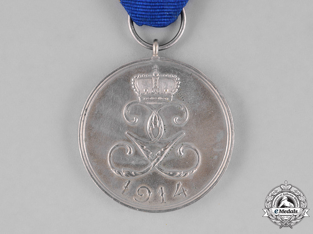 schwarzburg-_rudolstadt,_principality._a_merit_medal,_c.1915_c18-026453
