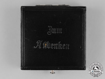prussia,_state._a_cased_silver_remembrance_medal_for_the_samaritan_queen_augusta_c18-026470