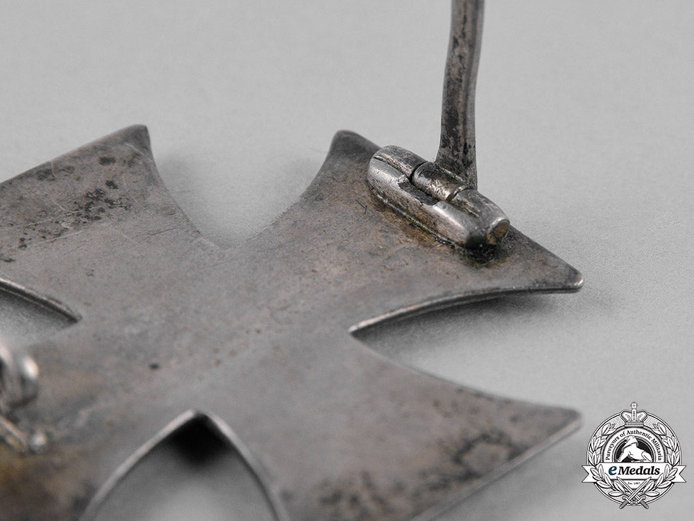 germany,_empire._an_iron_cross1914,_first_class,_by_the_unknown_maker_k.a.g._c18-026575
