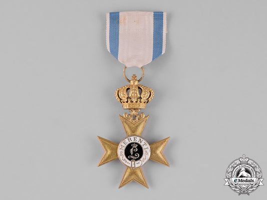 bavaria,_kingdom._an_order_of_military_merit,_war_merit_cross_first_class,_with_crown,_c.1915_c18-026589