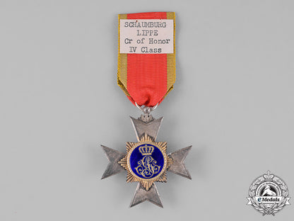 schaumburg-_lippe._a_princley_schaumburg-_lippe_houseorder,_fourth_class,_c.1910_c18-026740