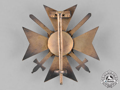 waldeck,_dukedom._an_order_of_merit,_officer’s_cross_with_swords,_c.1914_c18-026745_1_1