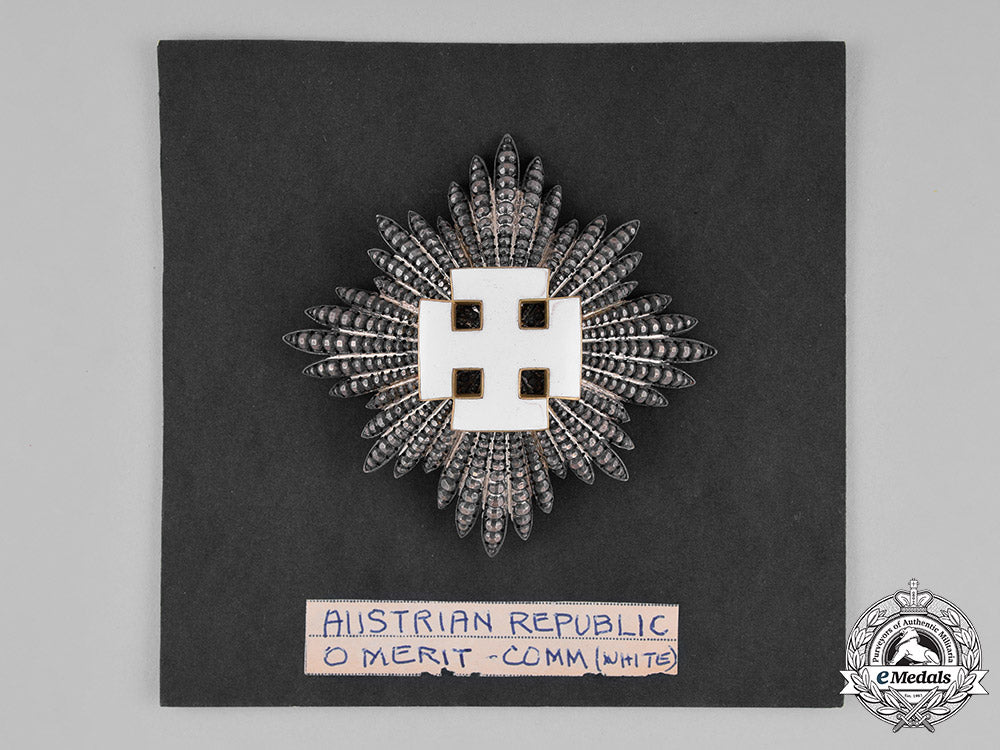 austria,_first_republic._an_order_of_merit,_commander_cross,_first_class,_by_anton_reitterer,_c.1925_c18-026789