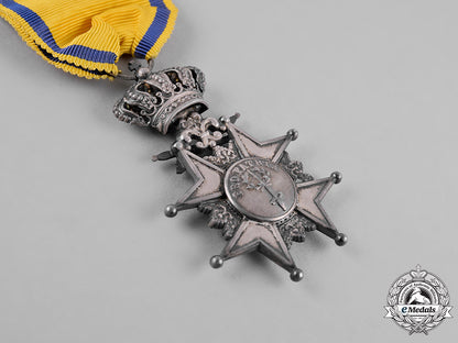 sweden,_kingdom._a_royal_order_of_the_sword,,_silver_cross_with_swords,_c18-026899