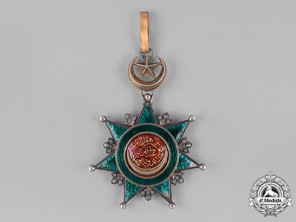 turkey,_ottoman_empire._an_order_of_osmania(_osmanli);_iii_class_commander_c18-026914