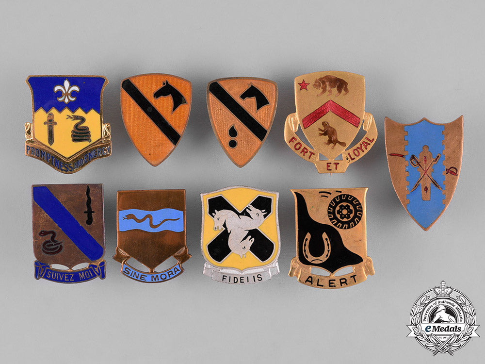 united_states._fifty_cavalry_and_reconnaissance_regimental_insignia_badges_c18-027017