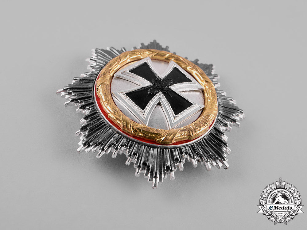germany,_federal_republic._a_german_cross_in_gold,1957_version_c18-027156