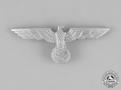 germany._a_three_pieces_of_insignia_c18-027200