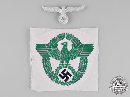 germany._a_two_pieces_of_insignia_c18-027202