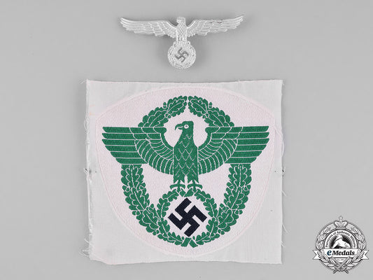 germany._a_two_pieces_of_insignia_c18-027202