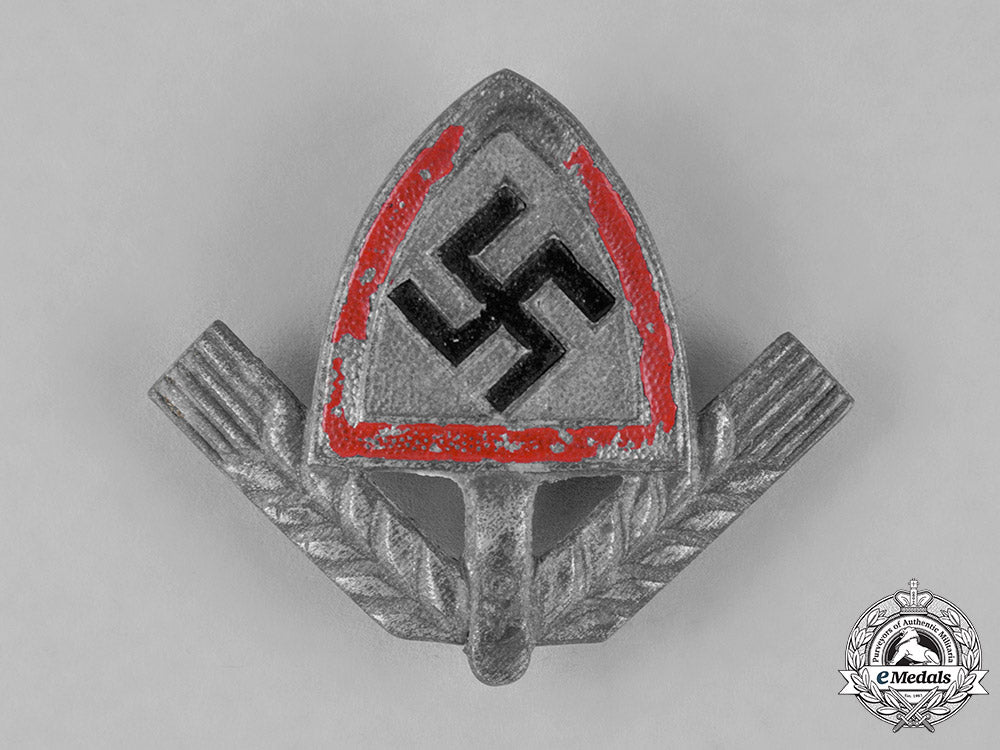 germany._three_badges_c18-027218