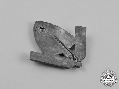 germany._three_badges_c18-027219