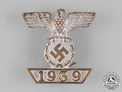 germany._a_clasp_of_the_iron_cross1939_second_class;2_nd_type_c18-027275