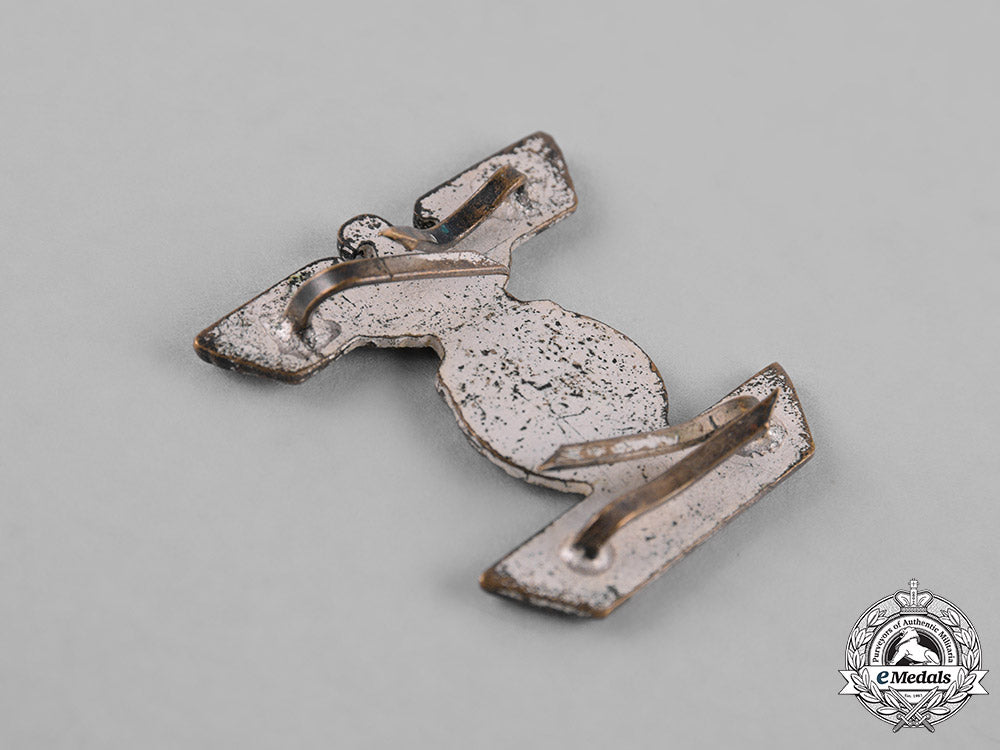 germany._a_clasp_of_the_iron_cross1939_second_class;2_nd_type_c18-027277