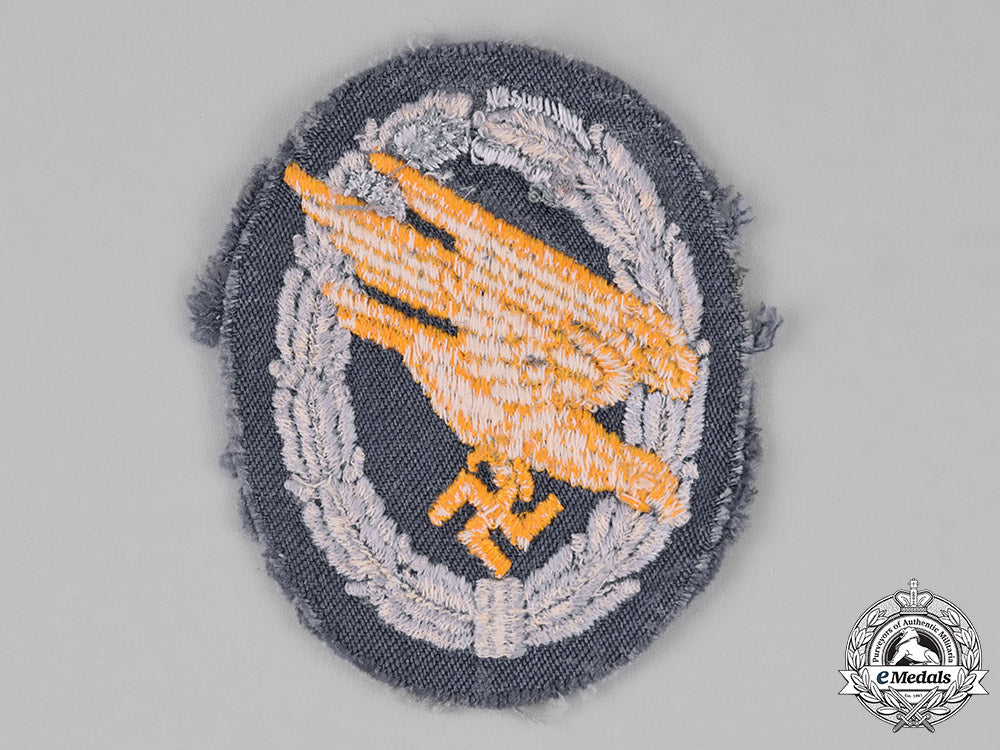 germany._an_luftwaffe_fallschirmjäger/_paratrooper_badge;_cloth_version_c18-027283