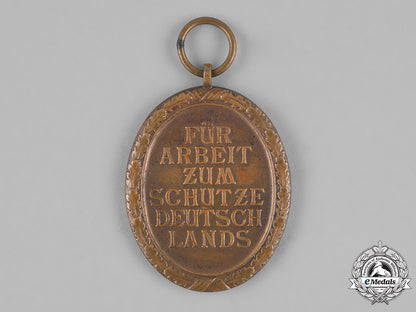 germany._three_medals,_awards,_and_decorations_c18-027384
