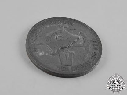 germany,_third_reich._a1938_holzmann_construction_crew_employee_badge_c18-027412