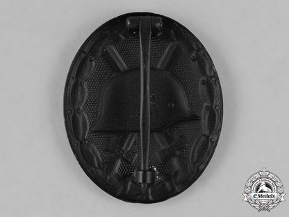 germany,_federal_republic._a_wound_badge,_black_grade_c18-027467