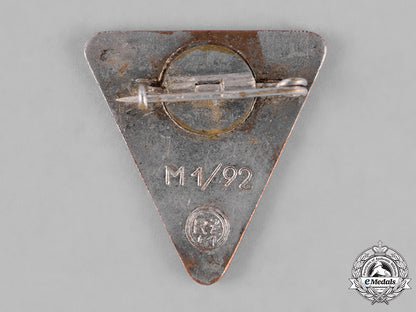 germany._an_orts_level_national_socialist_women’s_league_membership_badge_c18-027477