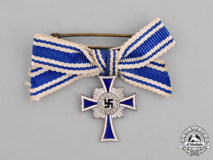 germany,_third_reich._a_first_class_cross_of_honour_of_the_german_mother_miniature_breast_badge_c18-027539