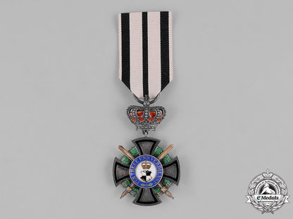 hohenzollern._a_house_order,_honour_cross_iii_class_with_crown_and_swords,_c.1914_c18-027622