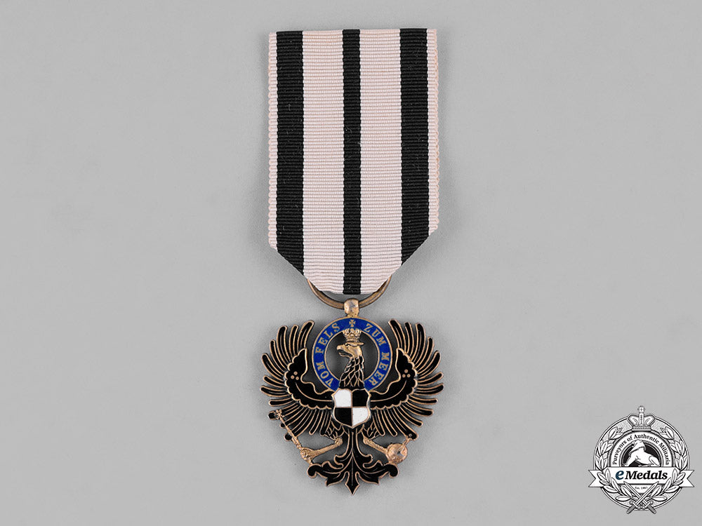 prussia._an_housorder_of_hohenzollern,_knight’s_eagle,_c.1914_c18-027687