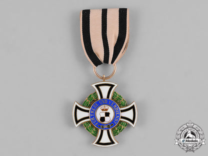 hohenzollern._a_house_order_in_gold,_honour_cross_ii_class,_c.1900_c18-027694