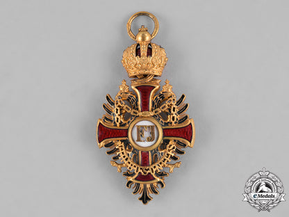 austria,_empire._a_franz_joseph_order,_knight’s_cross_with_swords,_by_vincent_mayer,_c.1914_c18-027702_1