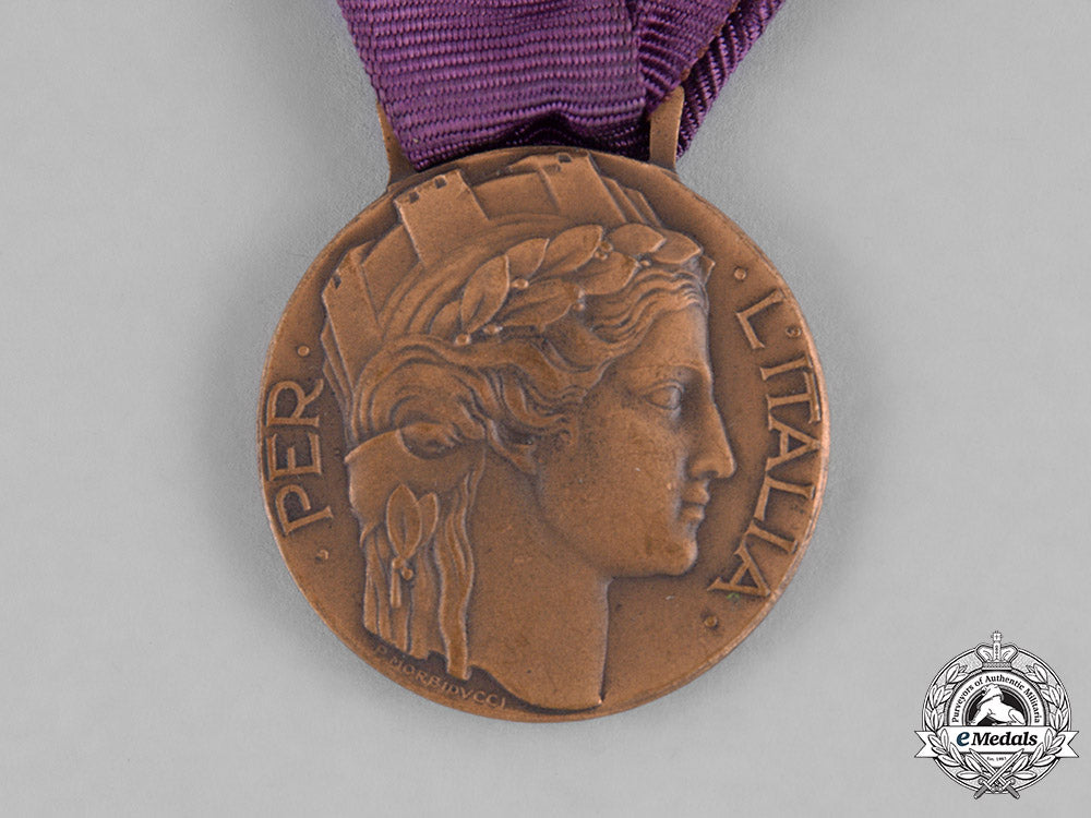 czechoslovakia,_republic._italy,_kingdom._three_first_war_period_medals&_awards_c18-027835_1_1_1_1_1_1_1_1_1_1_1_1_1_1_1_1_1