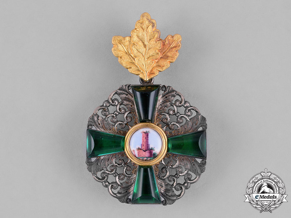 baden._an_order_of_the_zähringer_lion,_second_class_knight,_with_oak_leaves,_c.1910_c18-027863