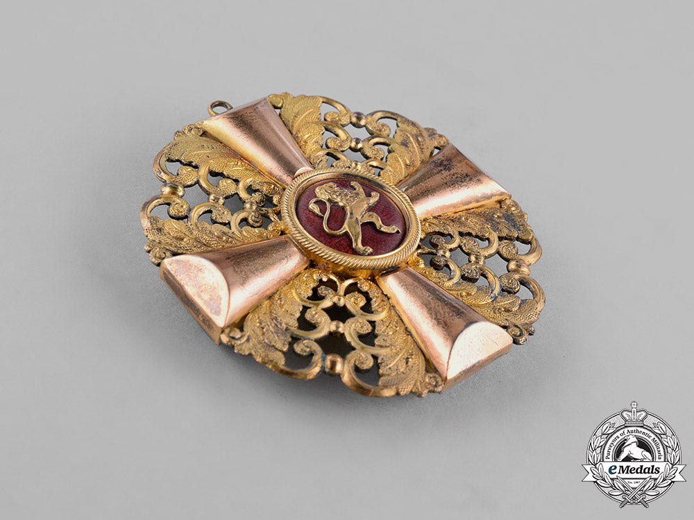 baden,_duchy._an_order_of_the_zähringer_lion_in_gold,_grand_cross,_c.1900_c18-027957