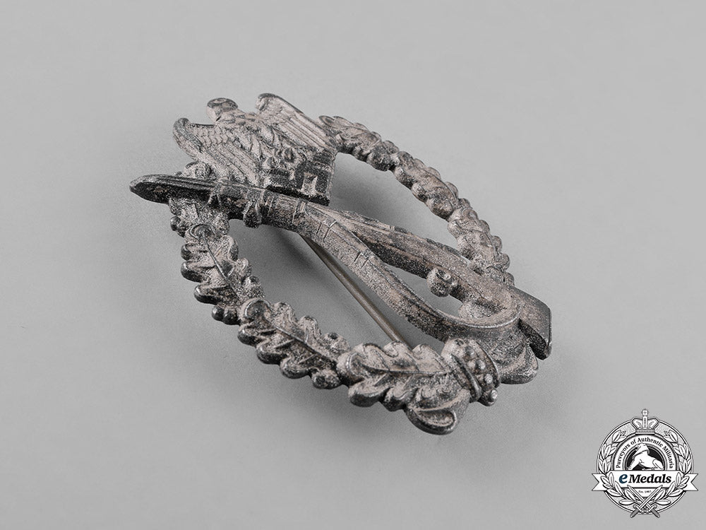 germany,_heer._a_wehrmacht_heer(_army)_infantry_assault_badge,_silver_grade,_c.1943_c18-028012