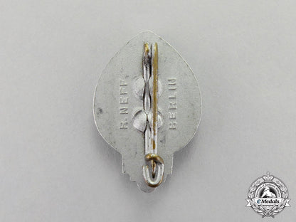 germany._two_youth_badges_and_pins_c18-0281