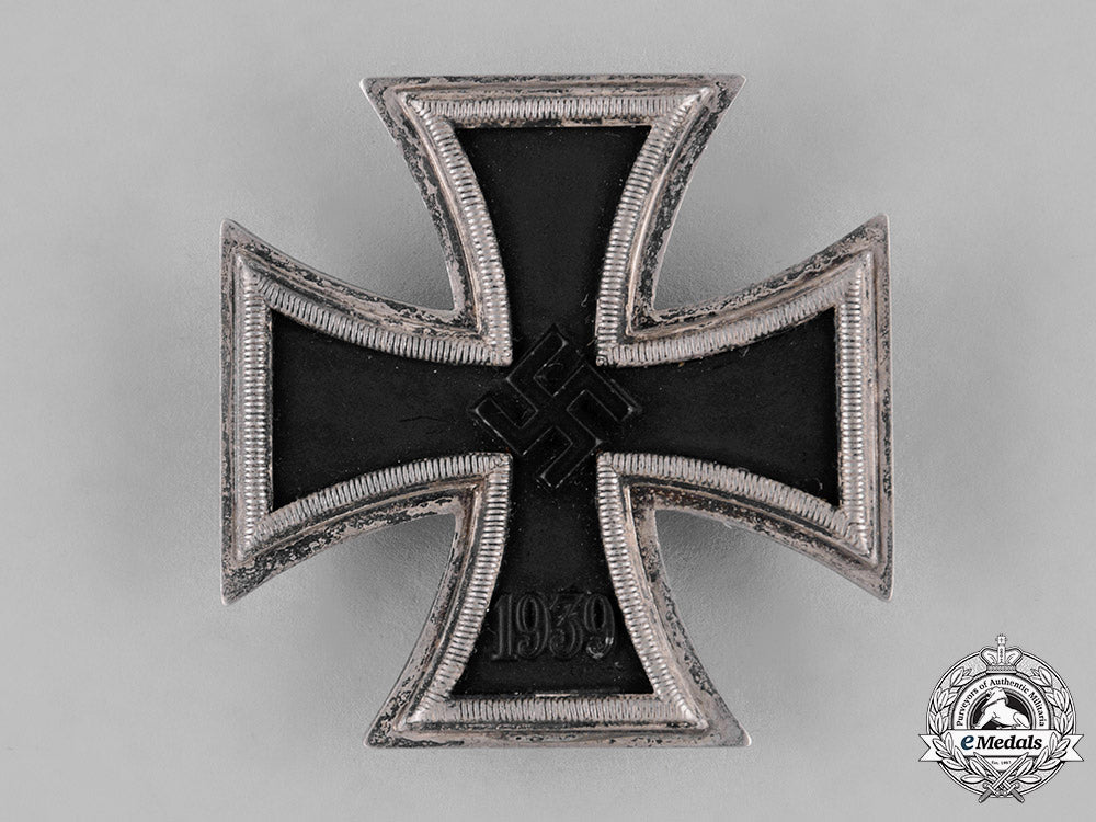 germany,_wehrmacht._a_i._class_iron_cross1939,_by_c.f._zimmermann_c18-028103
