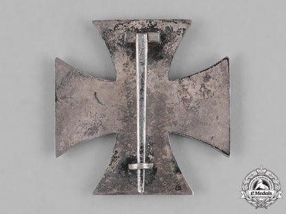 germany,_wehrmacht._a_i._class_iron_cross1939,_by_c.f._zimmermann_c18-028104
