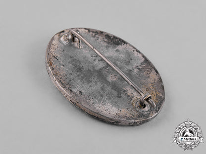 germany,_wehrmacht._a_wound_badge,_silver_grade,_c.1943_c18-028117