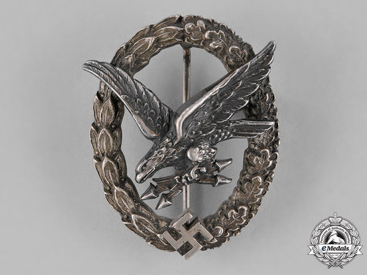 germany,_luftwaffe._a_luftwaffe_radio_operator&_air_gunner_badge,_by_c._e._juncker_c18-028161