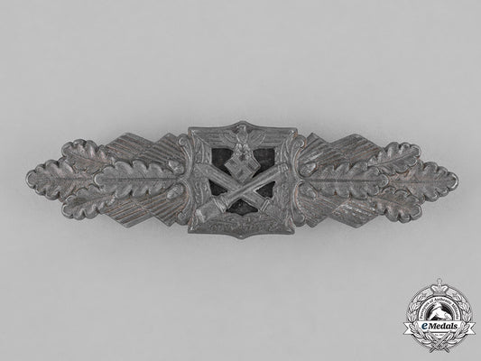 germany,_wehrmacht._a_wehrmacht_close_assault_clasp,_in_bronze,_by_funcke&_brüninghaus_c18-028167_1