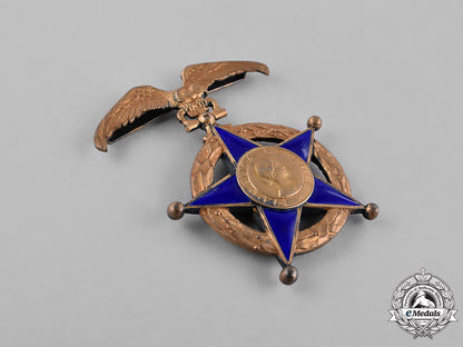 chile,_republic._an_order_of_merit,_officer's_cross,_c.1950_c18-028305