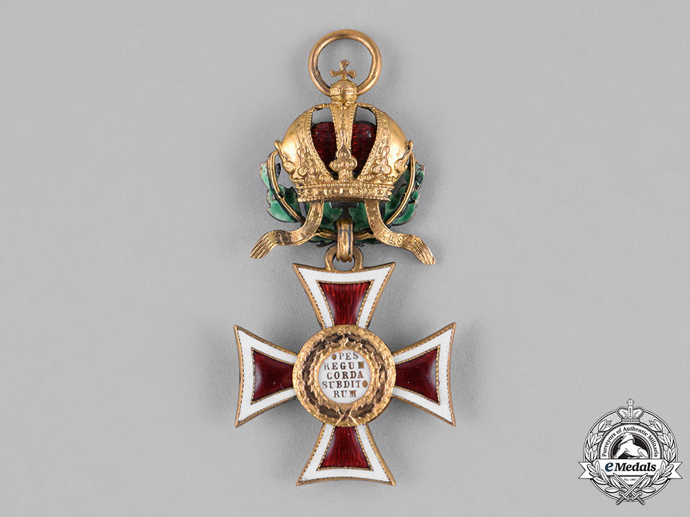 austria,_empire._a_leopold_order,_knight’s_cross_with_small_commander_decoration,_by_rotzet&_fischmeister,_c.1918_c18-028311_1_1