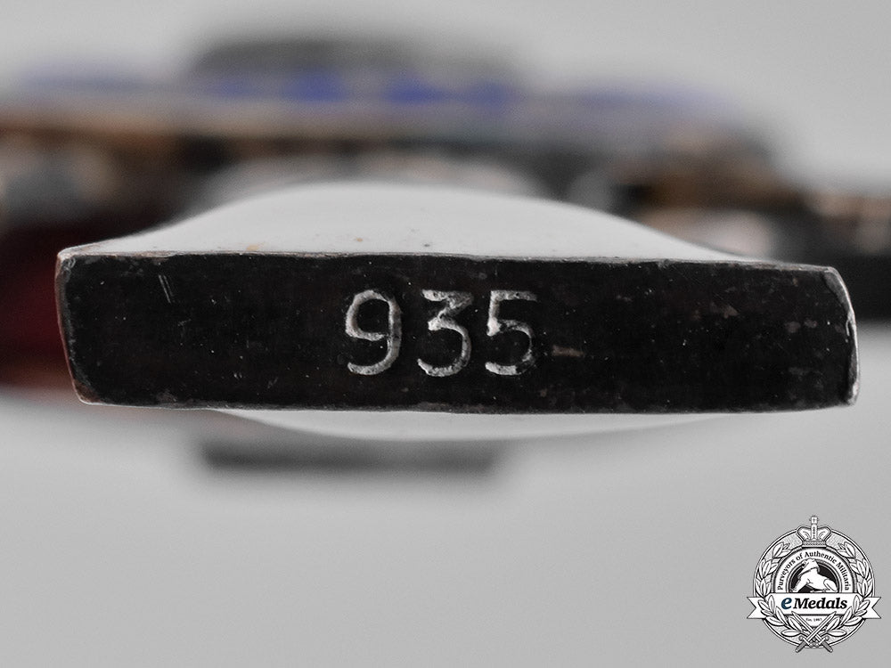 saxony,_kingdom._an_albrecht_order,_ii_class_knight_with_swords,_c.1914_c18-028407