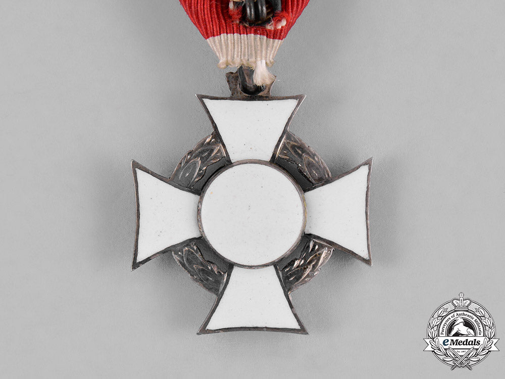 austria,_empire._three_imperial_austrian_medals,_awards,_and_decorations_c18-028440