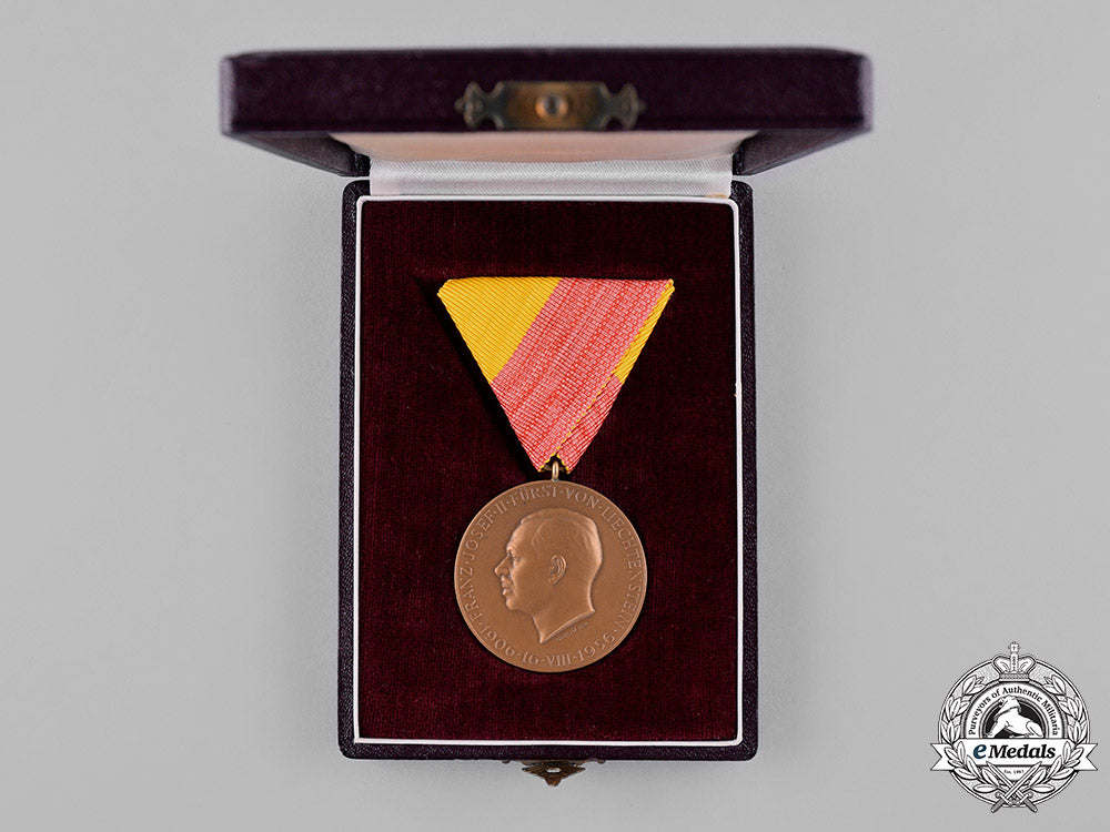 liechtenstein._a1956_prince_franz_josef_ii_of_liechtenstein50_th_birthday_medal_c18-028723