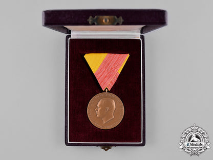 liechtenstein._a1956_prince_franz_josef_ii_of_liechtenstein50_th_birthday_medal_c18-028723