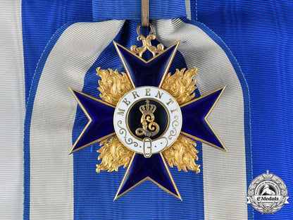 bavaria,_kingdom._an_order_of_military_merit_i_class_in_gold,_by_gebrüder_hemmerle,_c.1910_c18-028816